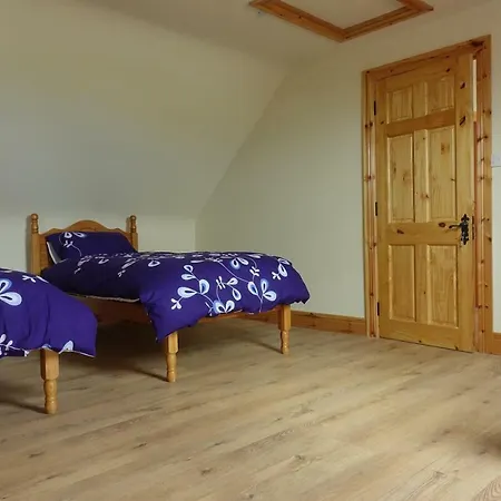 Holiday home Magheroarty House *